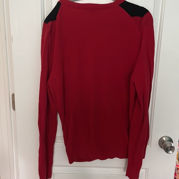 Express sweater - Picture 2 of 2